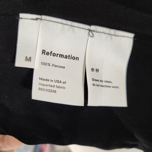 Reformation Carina Wrap Dress Womens Size Medium Black Floral Print Crepe Midi - Picture 10 of 10